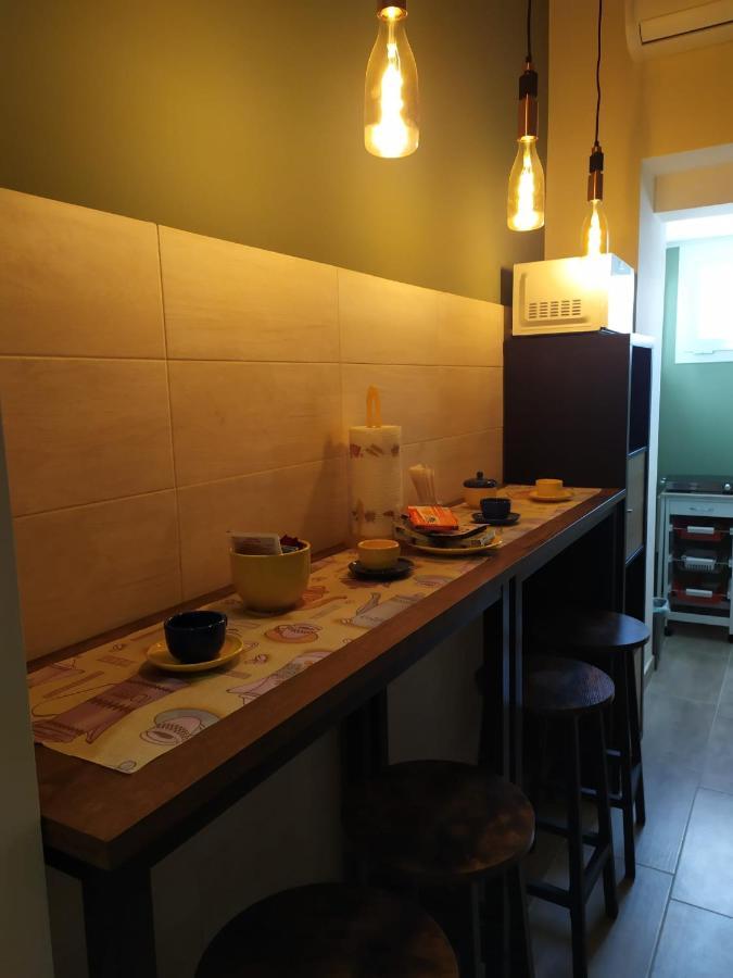 Dimora Sorriso Apartment Bari Exterior photo